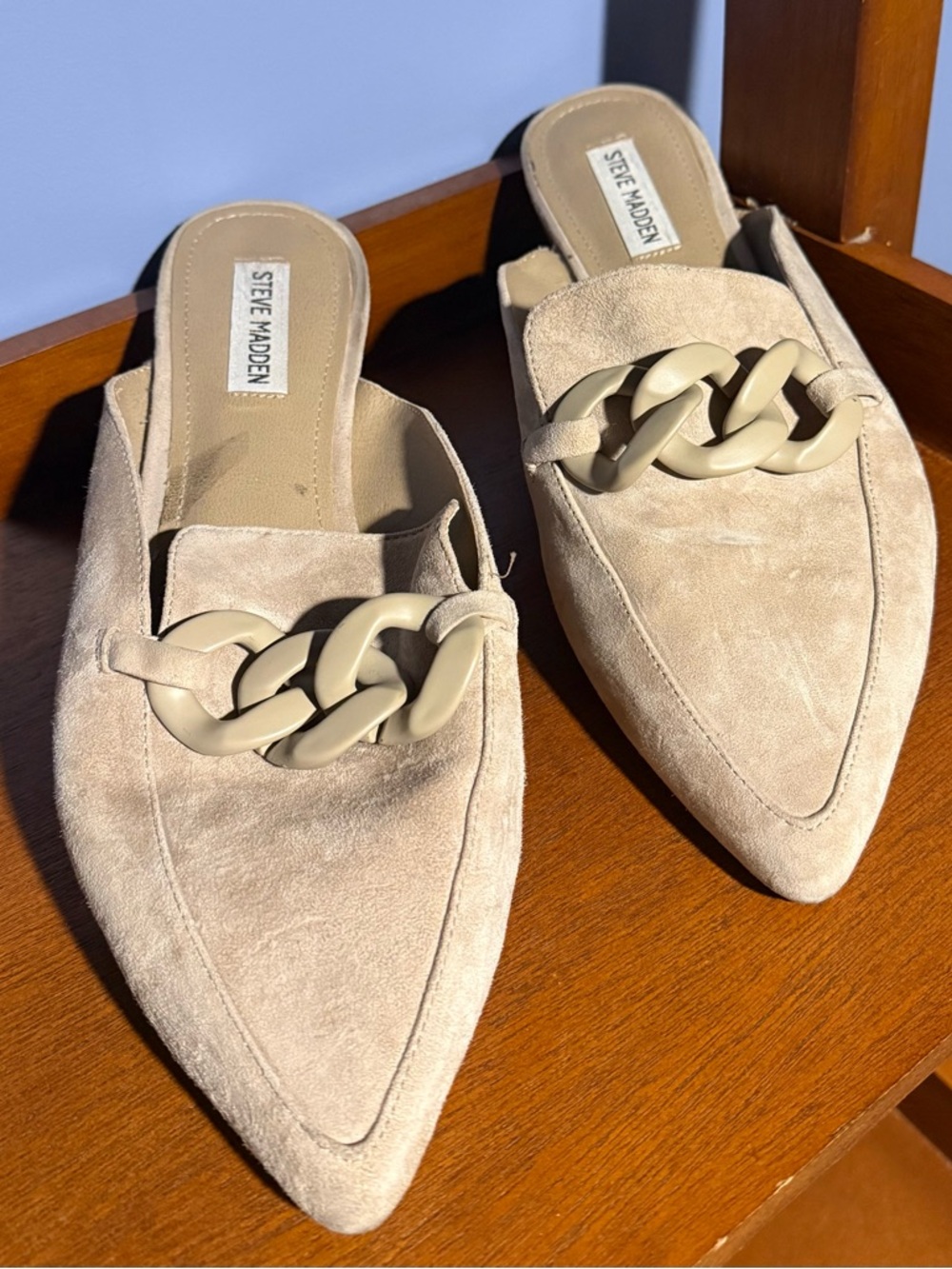 Steve Madden Beige Suede Pointed Chain Mules